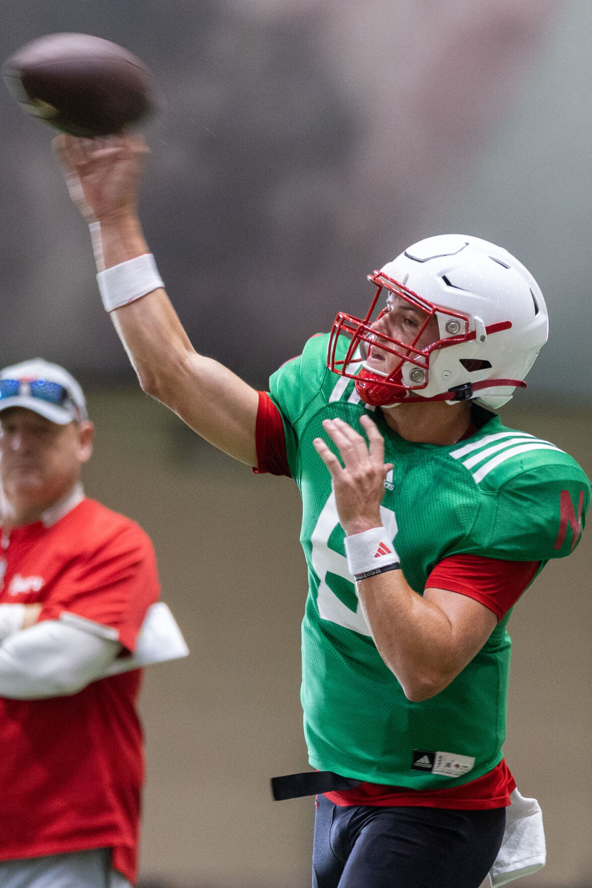 080222-owh-spo-huskerpractice-pic-cm008.jpg